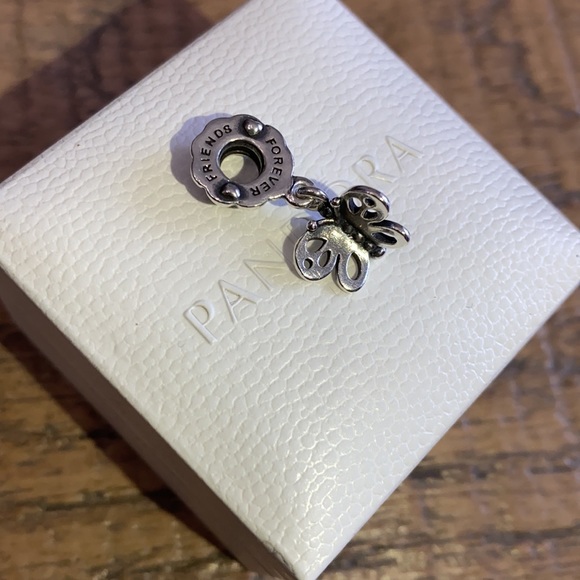Authentic PANDORA BEST FRIENDS FOREVER BUTTERFLY - Picture 3 of 5